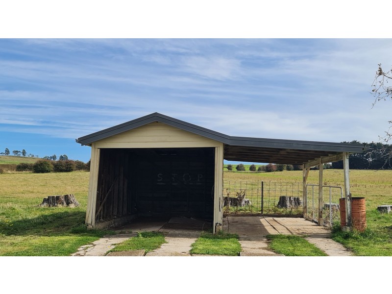Elizabeth Town TAS 7304
