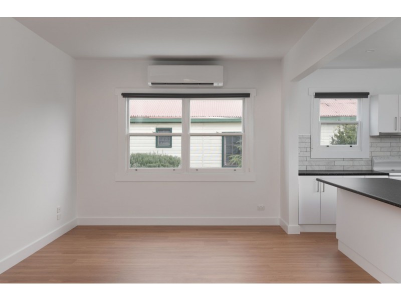 8 Grigg St., Deloraine TAS 7304