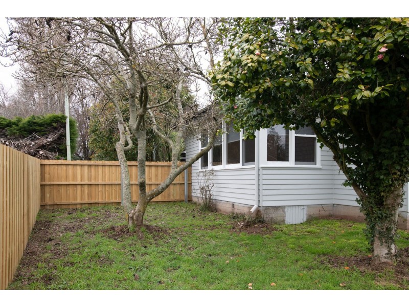 8 Grigg St., Deloraine TAS 7304