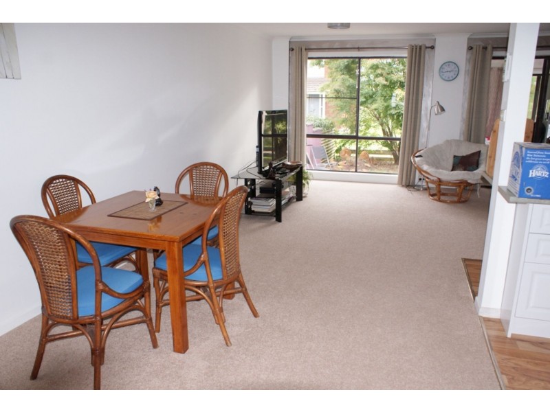 4/4 William Street, Westbury TAS 7303