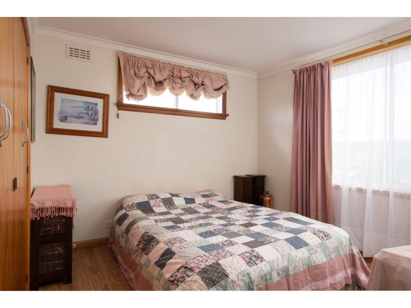 17 Highgate Street, Youngtown TAS 7249