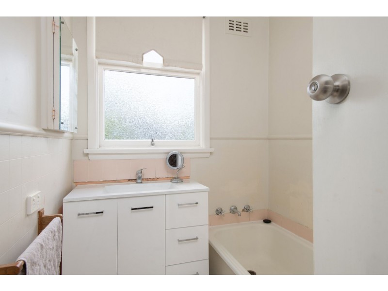 17 Highgate Street, Youngtown TAS 7249