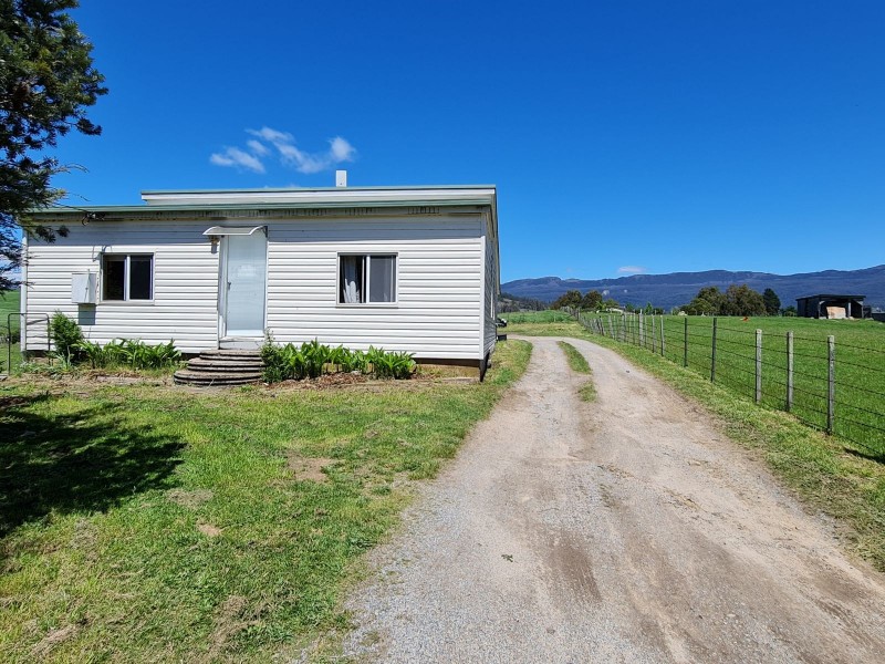 6 Eliza Street, Mole Creek TAS 7304