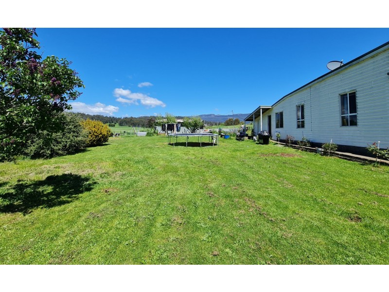 6 Eliza Street, Mole Creek TAS 7304