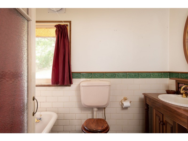 13101 Highland Lakes Road, Golden Valley TAS 7304
