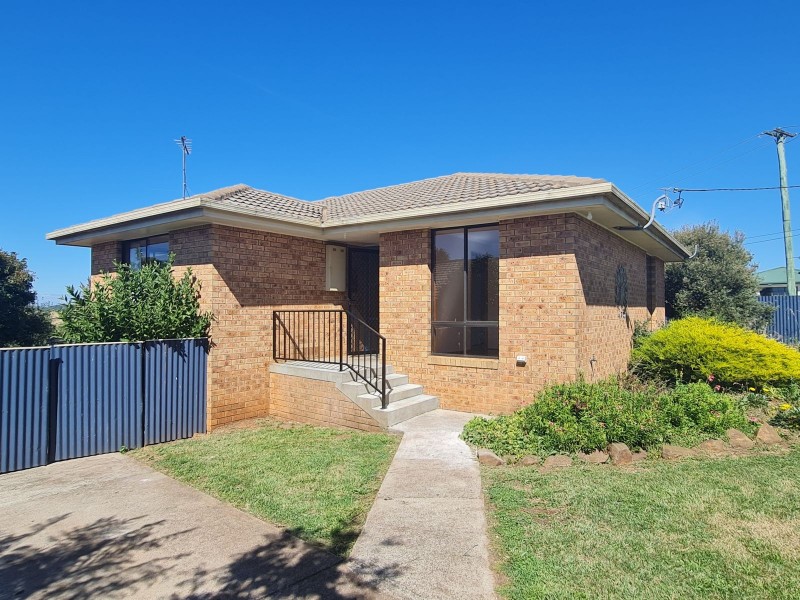 56 East Barrack Street, Deloraine TAS 7304