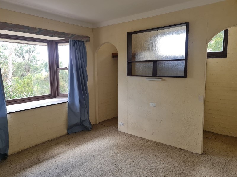 16 Main Road, Lanena TAS 7275