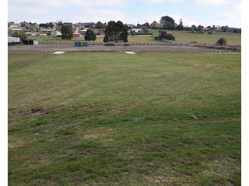 72 West Barrack St, Deloraine TAS 7304