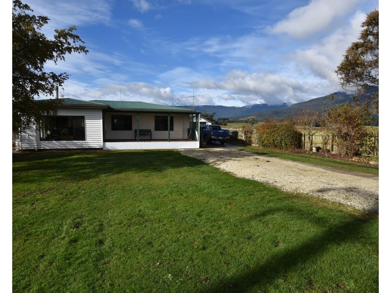 300 Pool Road, Caveside TAS 7304