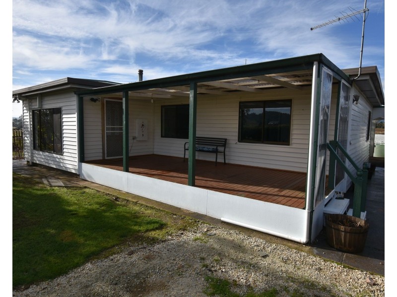 300 Pool Road, Caveside TAS 7304