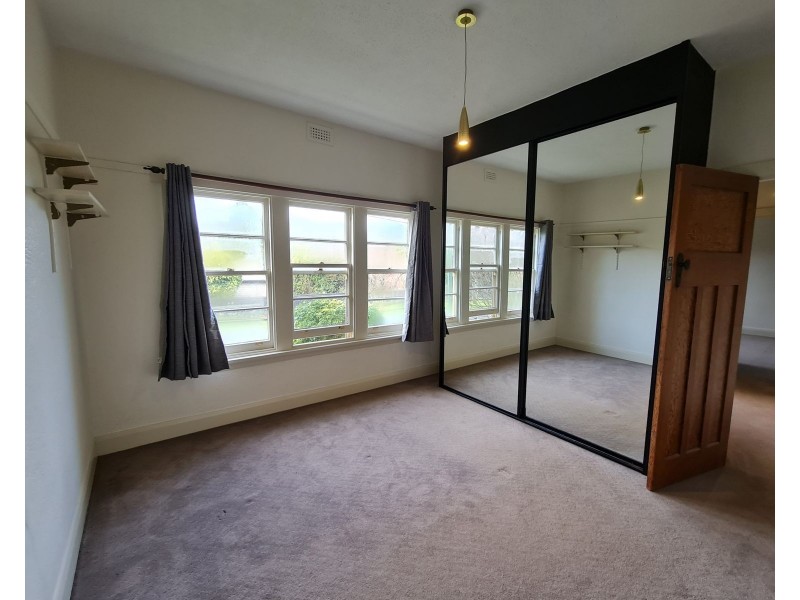 33 West Parade, Deloraine TAS 7304