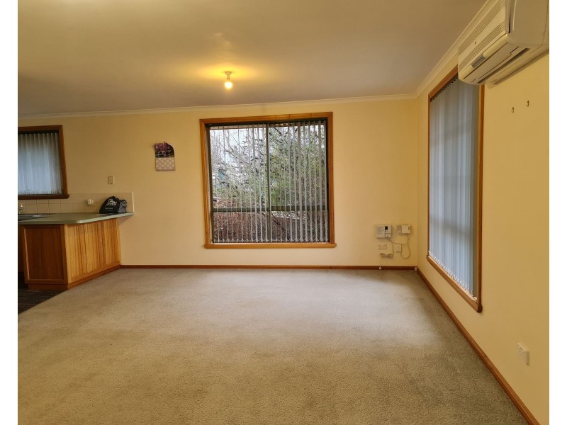 2/4 Bonney Street, Deloraine TAS 7304