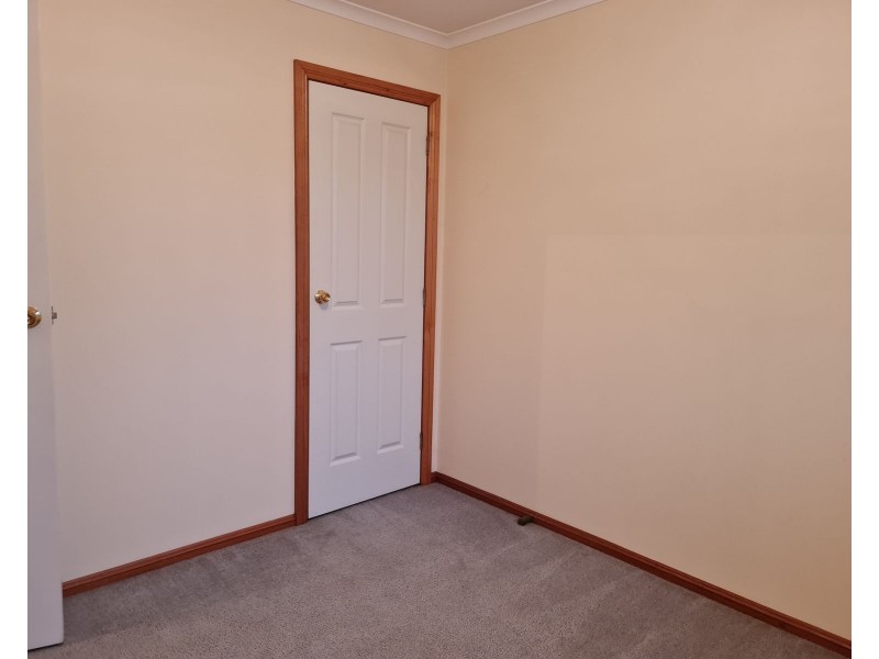 2/4 Bonney Street, Deloraine TAS 7304