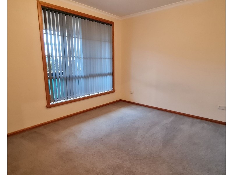 2/4 Bonney Street, Deloraine TAS 7304