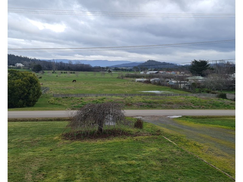 6 East Goderich Street,, Deloraine TAS 7304