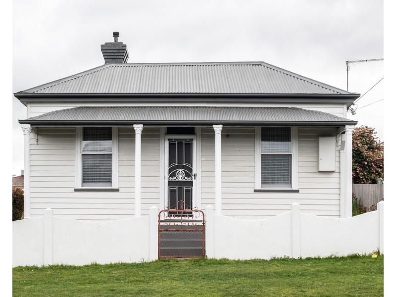 45 Weston Street, Deloraine TAS 7304