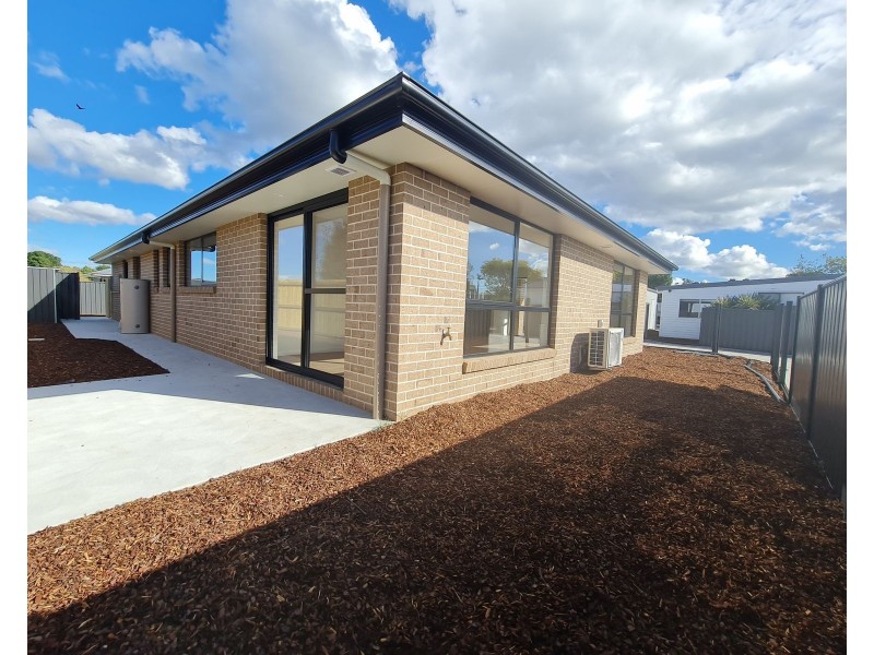 2/176 Freshwater Point Road, Legana TAS 7277