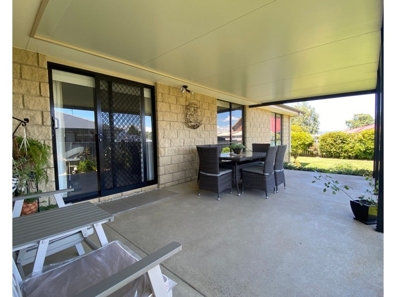 6 Winter St, Deloraine TAS 7304