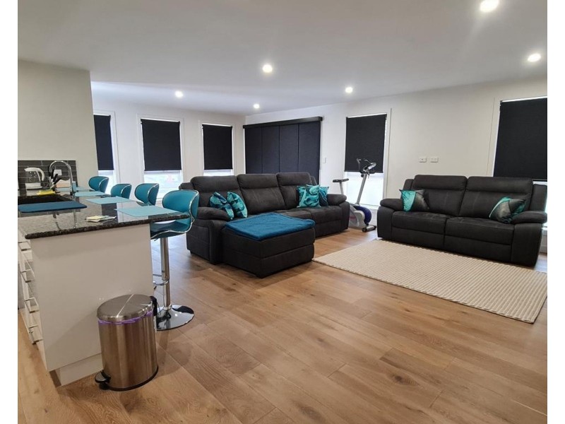 2/2. Nutt St, Deloraine TAS 7304