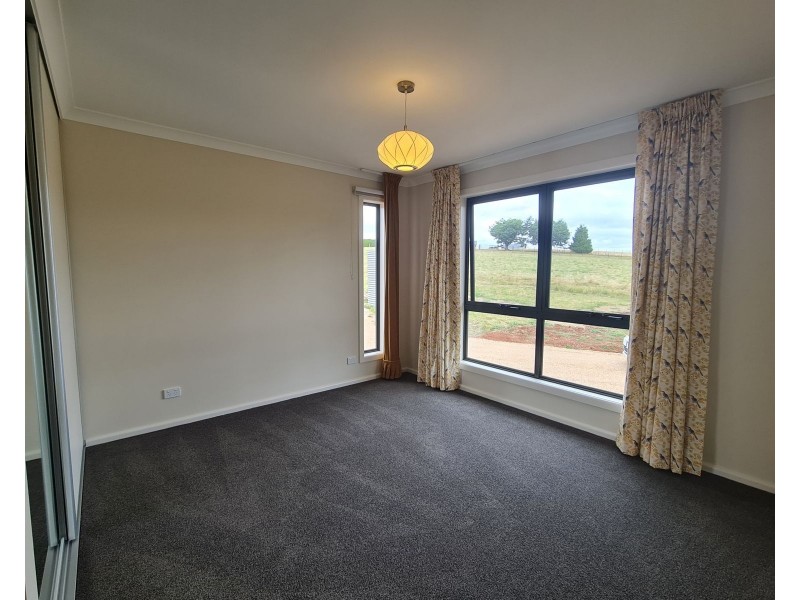 4 Smith Street, Deloraine TAS 7304