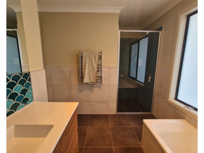 4 Smith Street, Deloraine TAS 7304