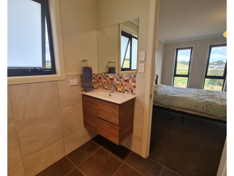 4 Smith Street, Deloraine TAS 7304