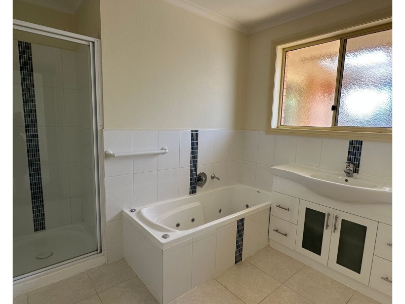 2/66 West Goderich Street, Deloraine TAS 7304