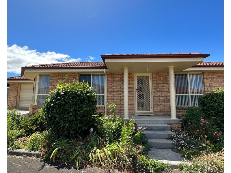 2/66 West Goderich Street, Deloraine TAS 7304