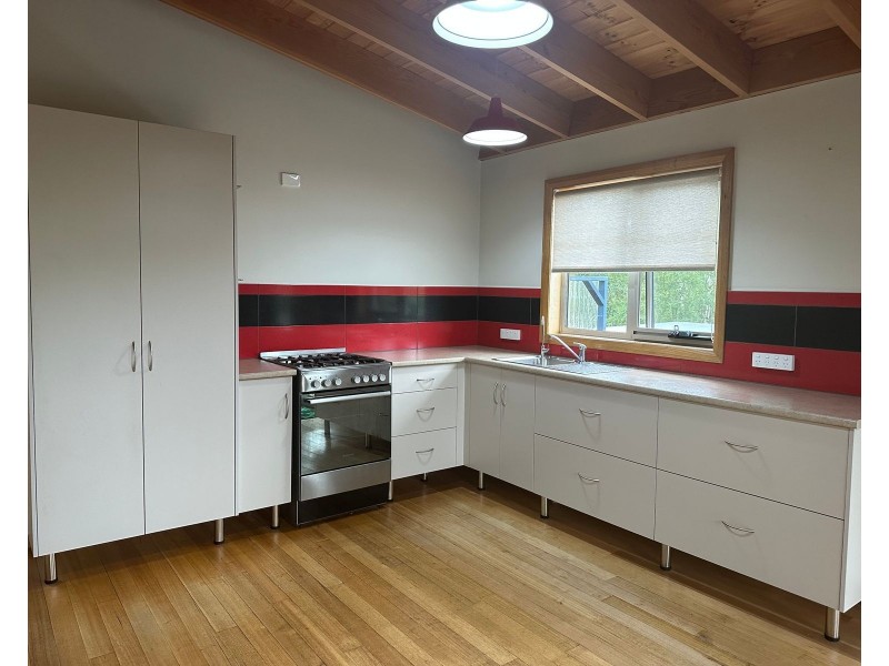 26 McNeill Street., Mole Creek TAS 7304