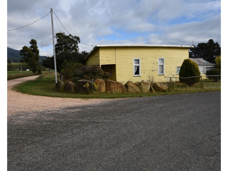 98 Pool Road, Caveside TAS 7304