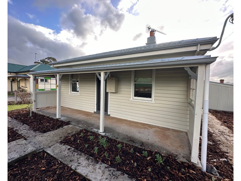 24 Grigg Street, Deloraine TAS 7304