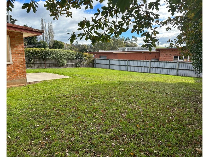 1/40 Meander Valley Road, Deloraine TAS 7304