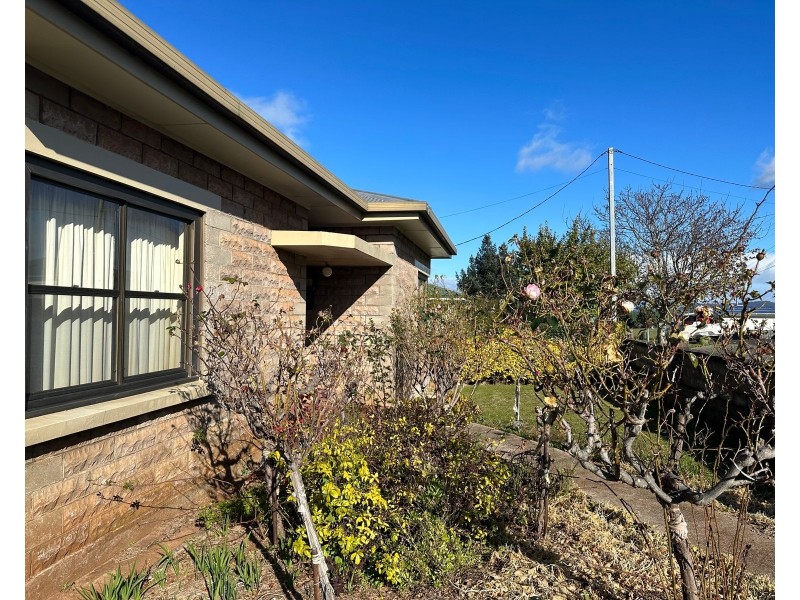 48 Weston Street, Deloraine TAS 7304