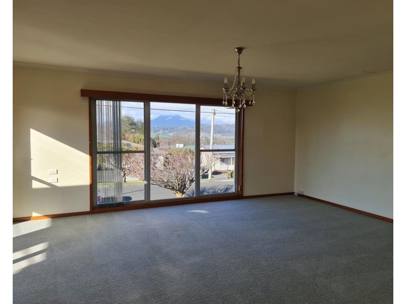 41 Weston St,, Deloraine TAS 7304