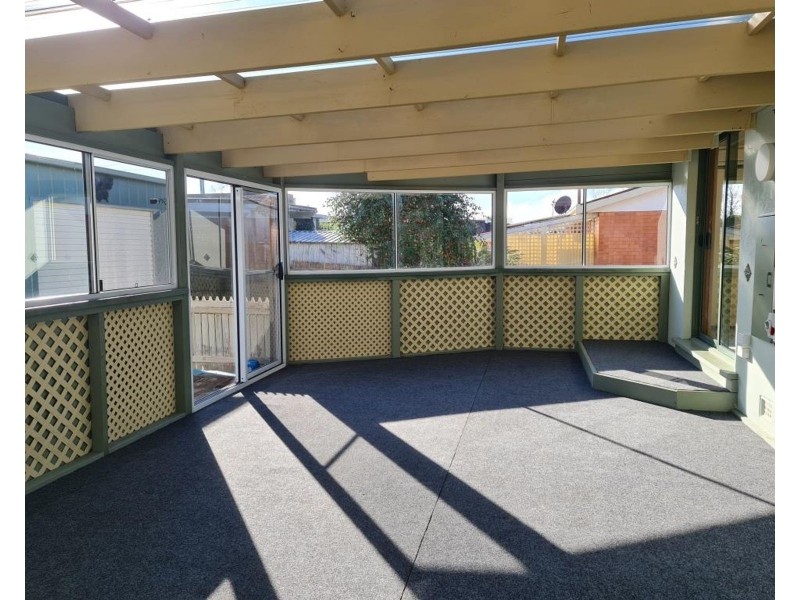 41 Weston St,, Deloraine TAS 7304