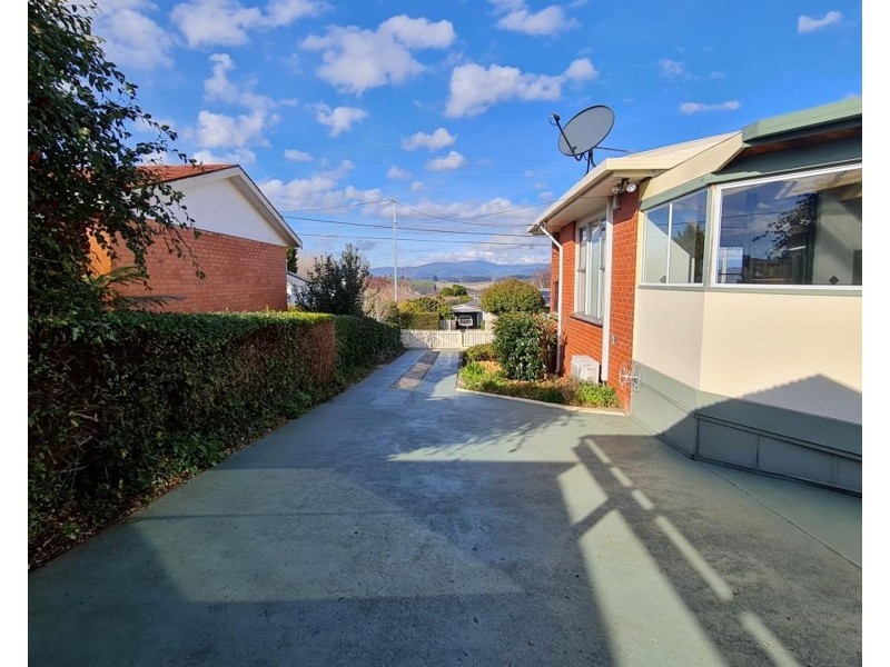 41 Weston St,, Deloraine TAS 7304
