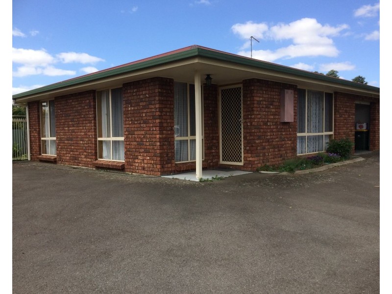 4/45 William Street., Westbury TAS 7303