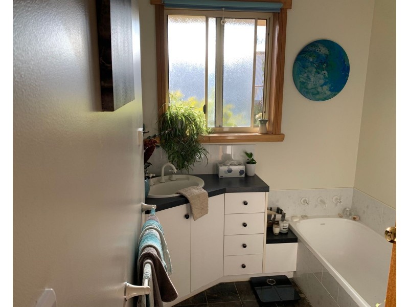 4/45 William Street., Westbury TAS 7303