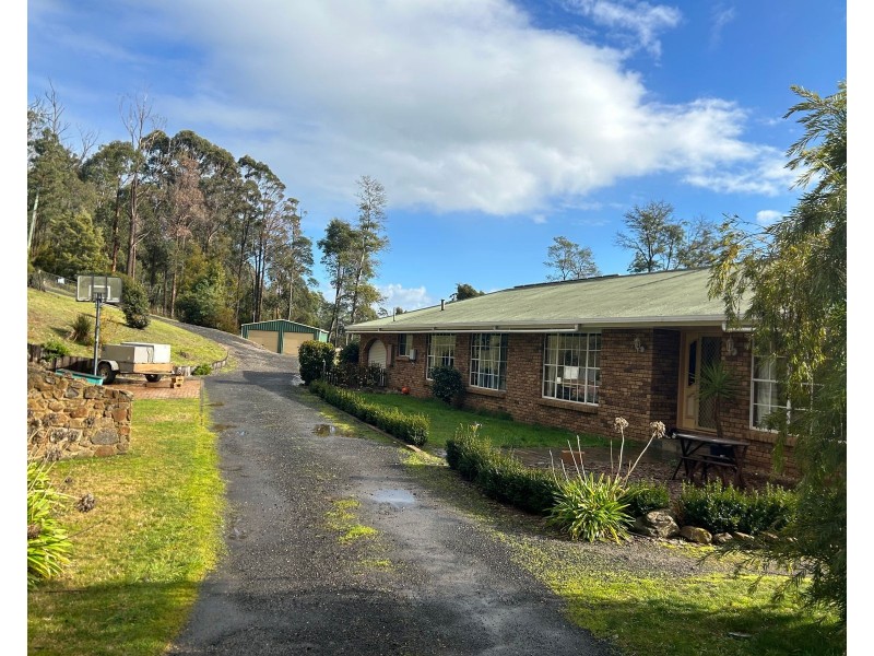 106 Pumicestone Road, Deloraine TAS 7304