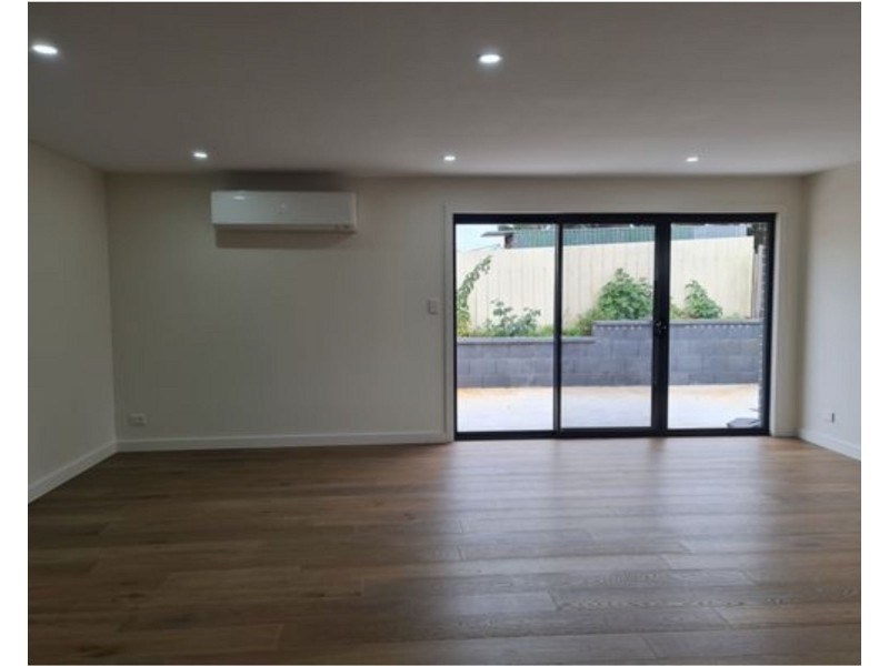 3/2 Nutt Street, Deloraine TAS 7304