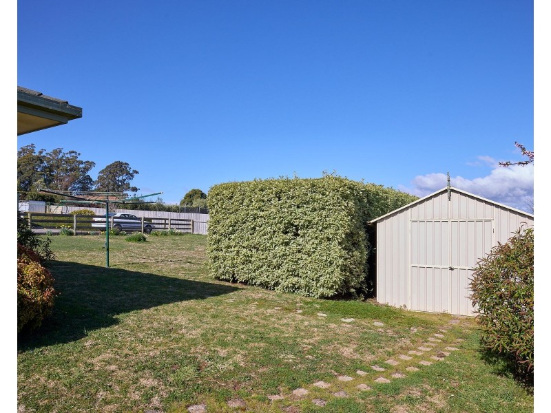 7 Gleadow Street, Deloraine TAS 7304