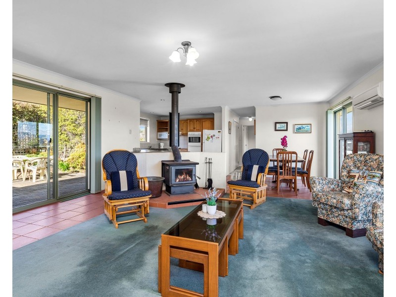 7 Gleadow Street, Deloraine TAS 7304