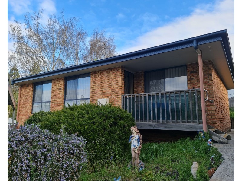 3/2 Bonney Street, Deloraine TAS 7304