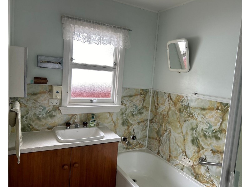 7 Best Street, Deloraine TAS 7304