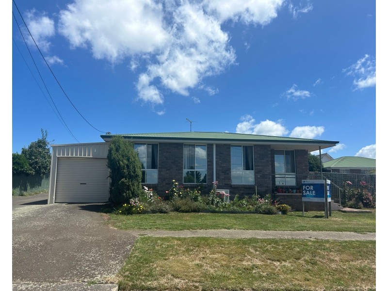 3/13 East Westbury Place, Deloraine TAS 7304
