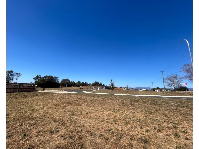 2 Liddesdale Drive, Deloraine TAS 7304