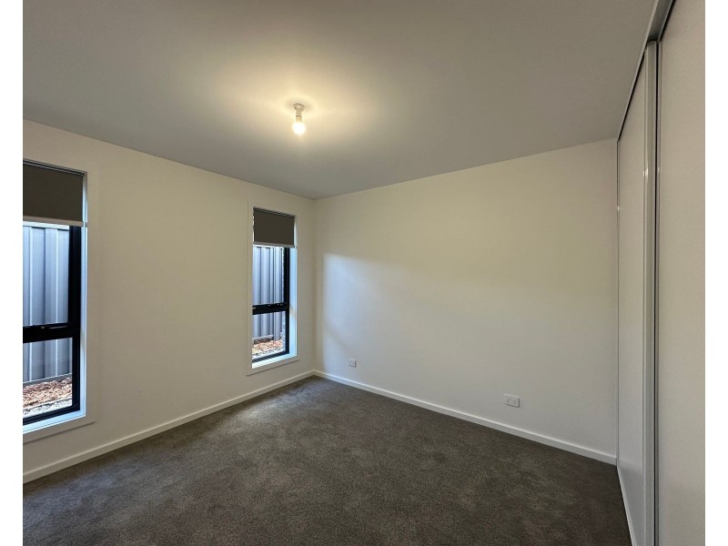 2/70 West Barrack Street, Deloraine TAS 7304