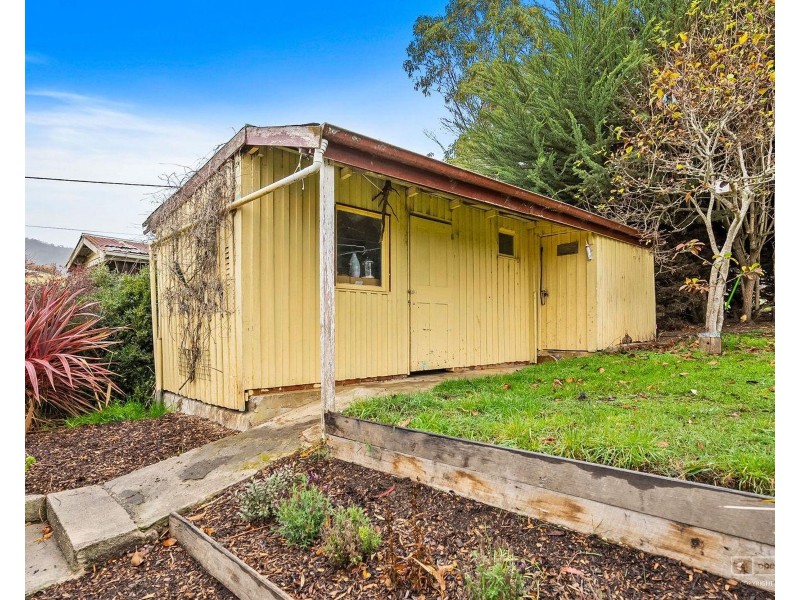 10 Knights Road, Geeveston TAS 7116