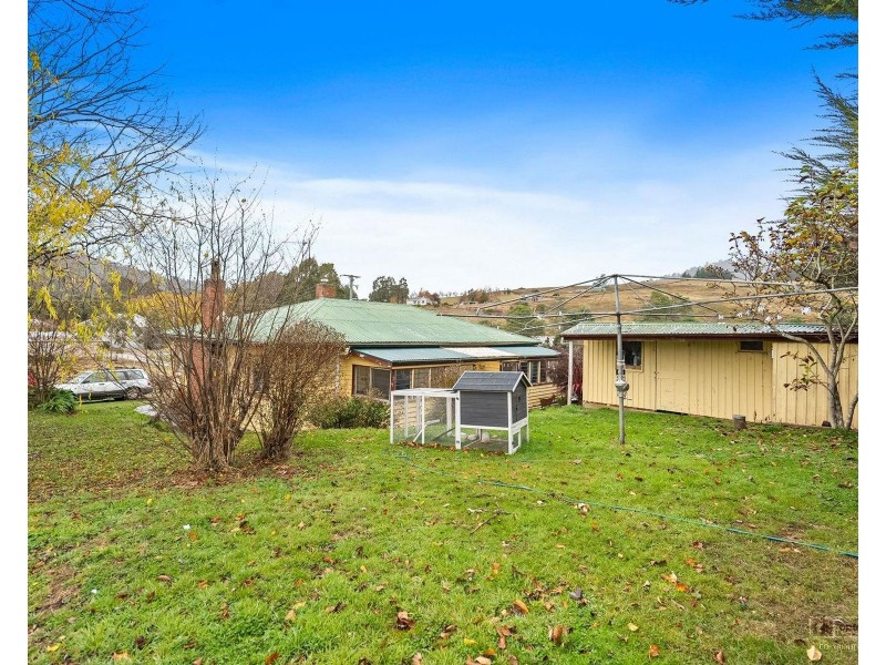 10 Knights Road, Geeveston TAS 7116