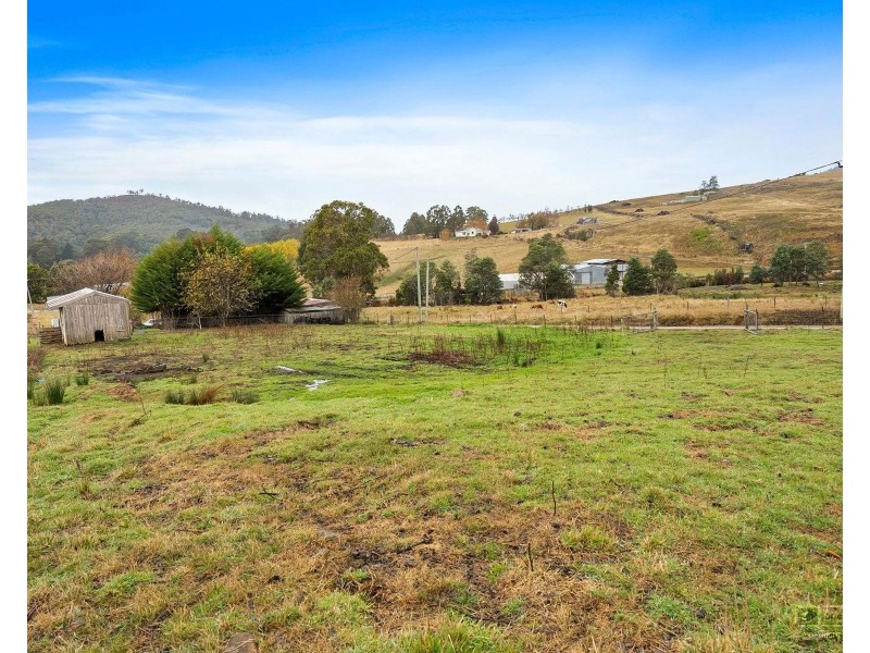 10 Knights Road, Geeveston TAS 7116